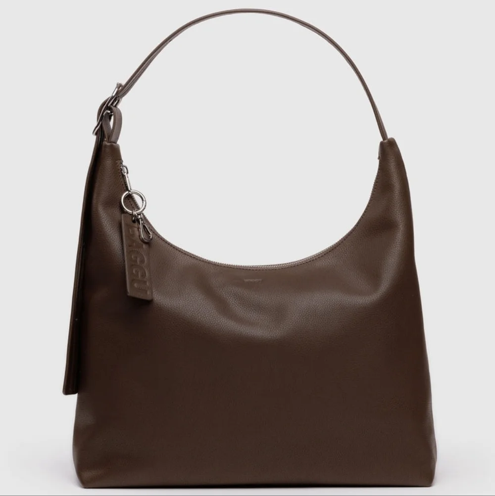 NWT BAGGU LARGE RECYCLED LEATHER SHOULDER BAG - BROWN